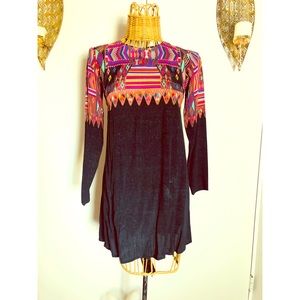 Cynthia Vincent Long Sleeve Mini dress